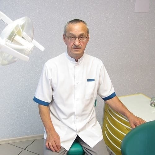 баландин алексей александрович стоматолог, стоматолог-ортопед. зубной врач тольятти. стоматолог зак тольятти александр. ренат бухминов тольятти. гунба осман даурович.